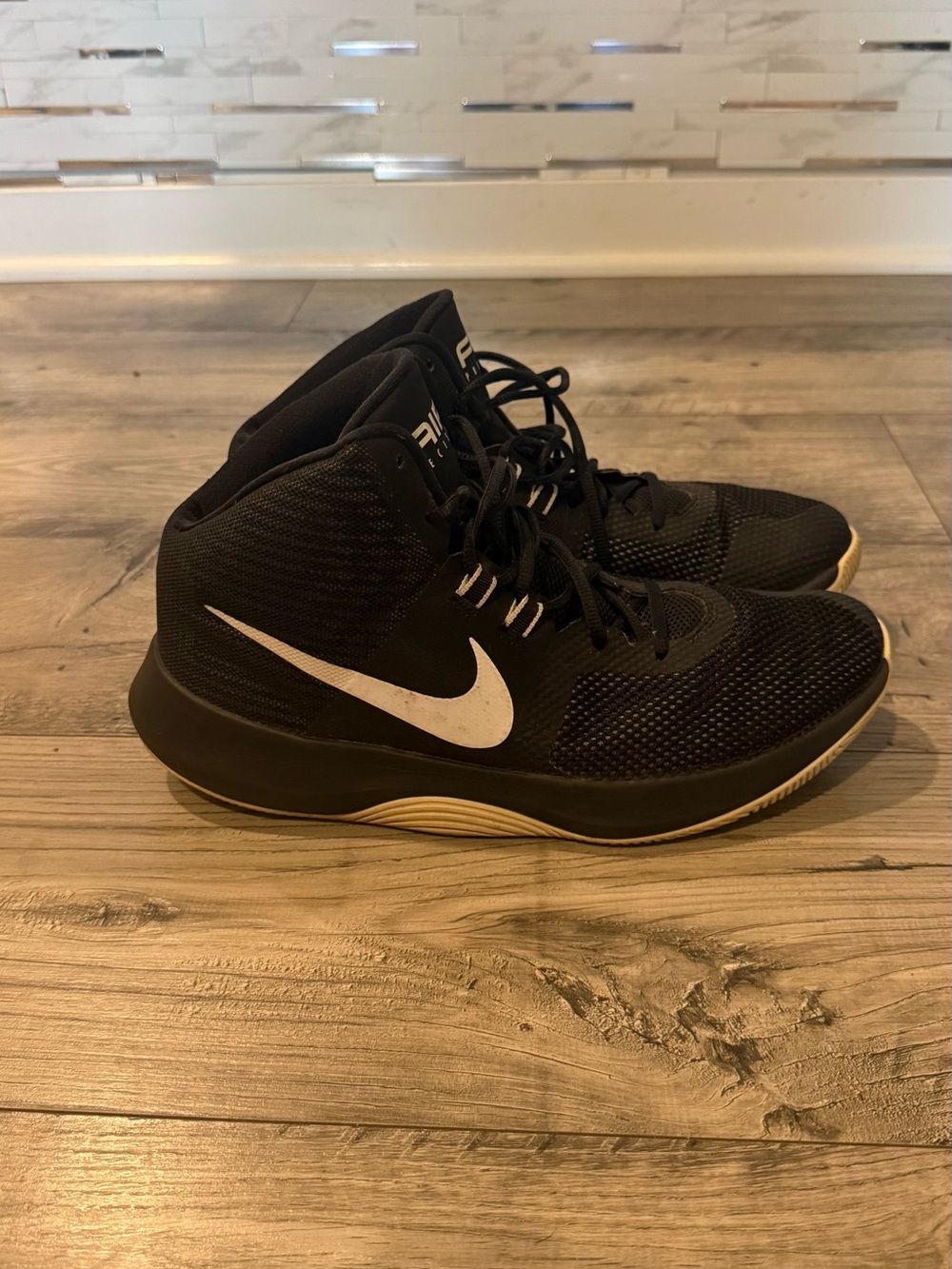 Nike Black and White Men's High-Top Athletic Sneakers